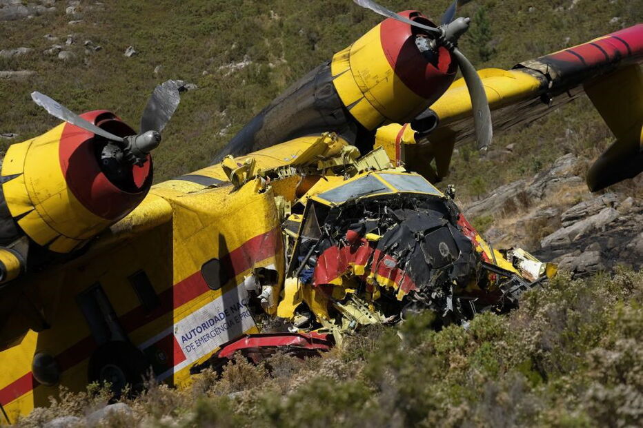Canadair cai no Gerês
