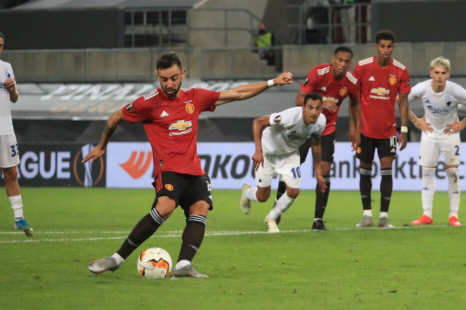 Bruno Fernandes dá ‘meias’ ao Manchester United