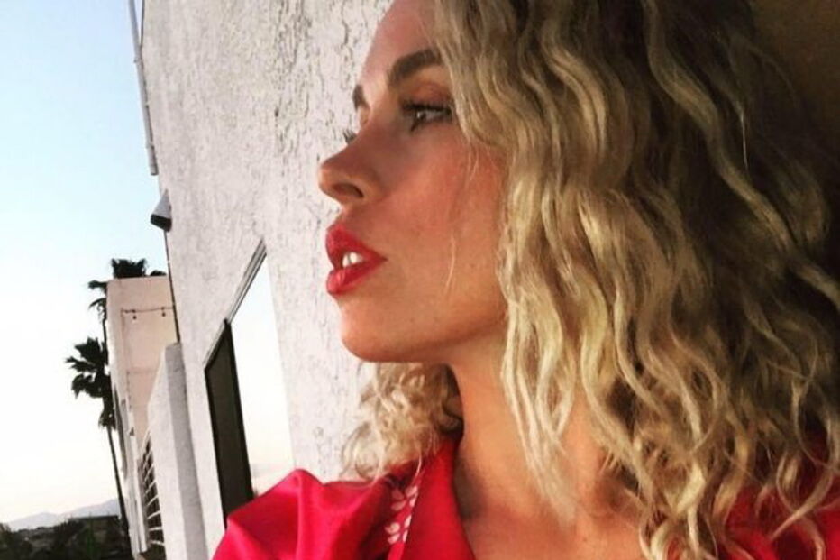 Agente de 27 anos é acusado de atos sexuais com cadáver de Elizabeth