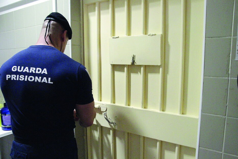 Guarda prisional