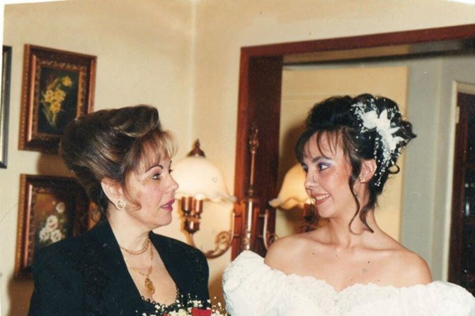 Eugénia Gaspar e a filha Carla Lupi no dia do casamento