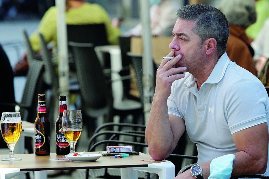 Proíbido fumar nas ruas em Espanha