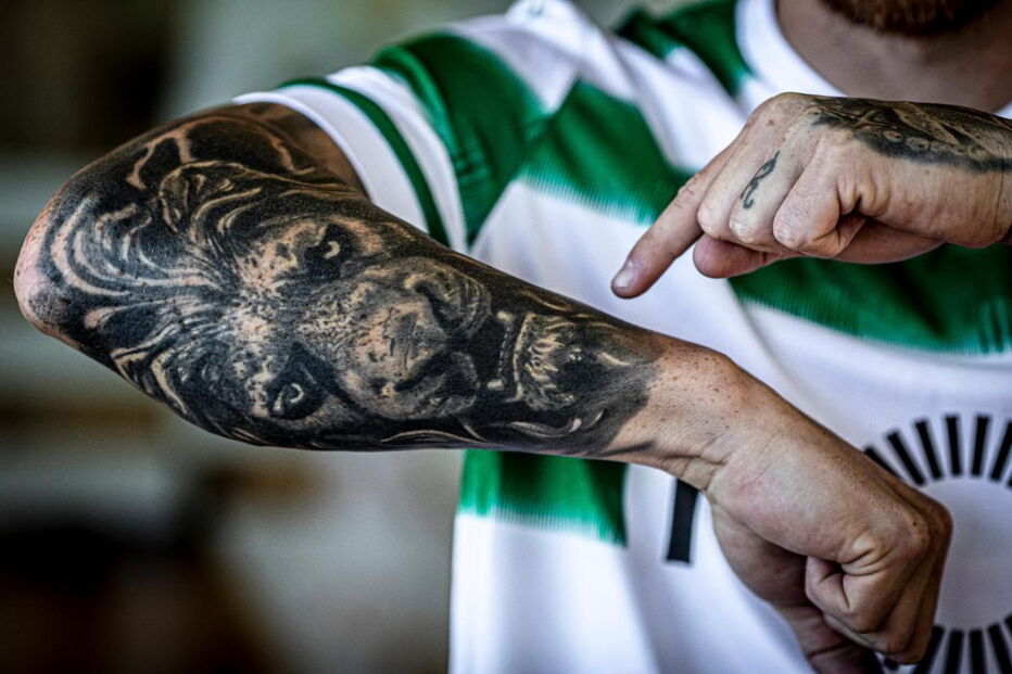 Antunes e Porro mostraram tatuagens com leões no anúncio de que são reforços do Sporting