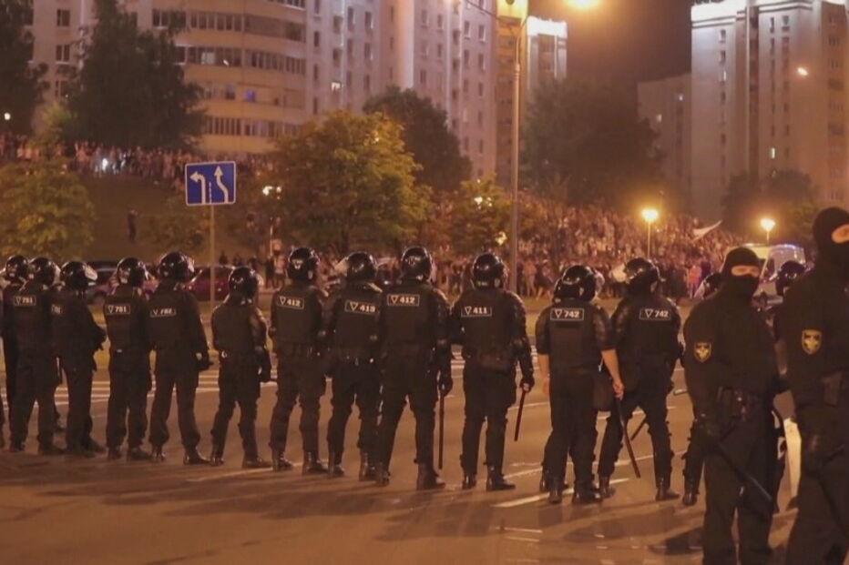 UE dá 'luz verde' a sanções contra dirigentes da Bielorrússia 