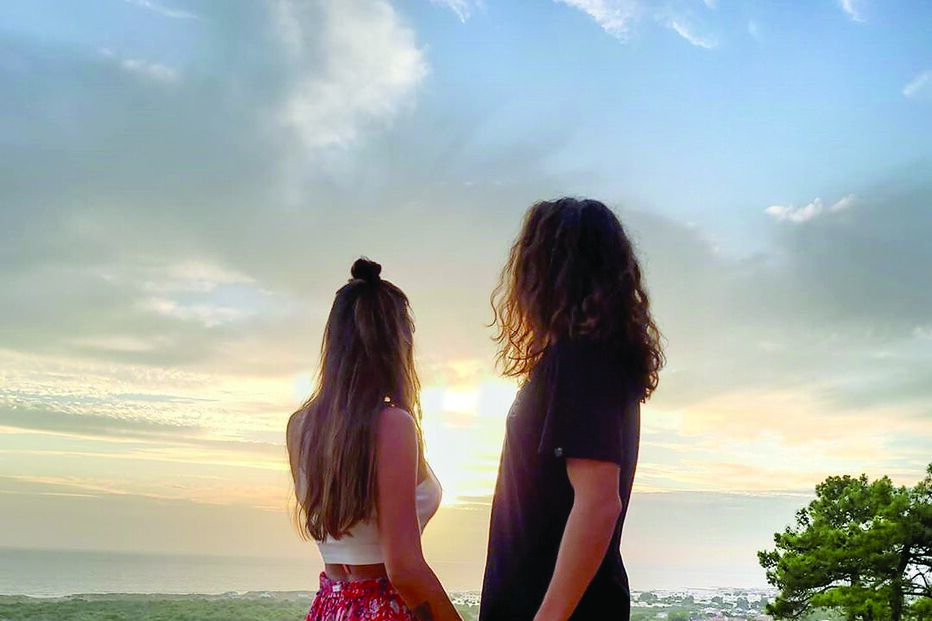 Carolina Loureiro e Vitor Kley 