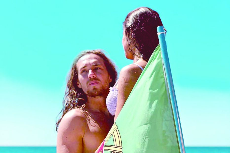 Carolina Loureiro e Vitor Kley 