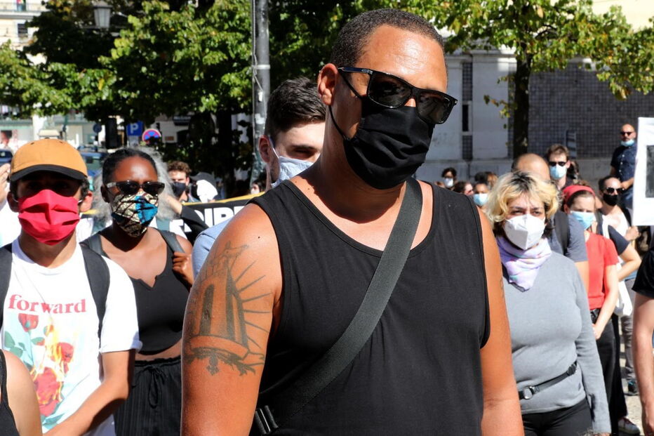 Centenas manifestam-se em Lisboa contra crescente à-vontade da extrema-direita