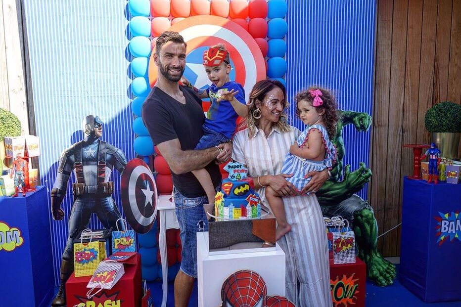 Rui Patrício na companhia da mulher, Vera Ribeiro e dos filhos, Pedro e Eva