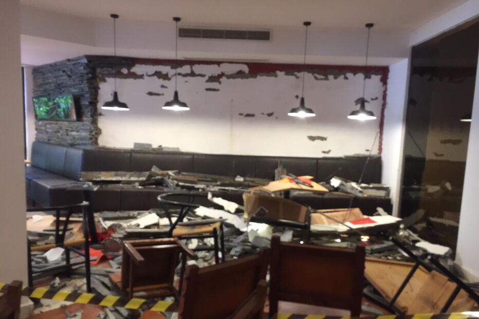 Parede de hotel cai em Évora e provoca pelo menos quatro feridos