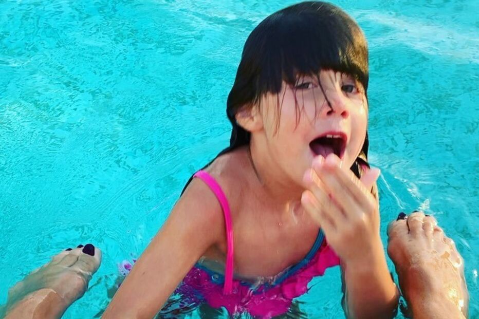 A pequena Caetana, filha de Fernanda Serrano