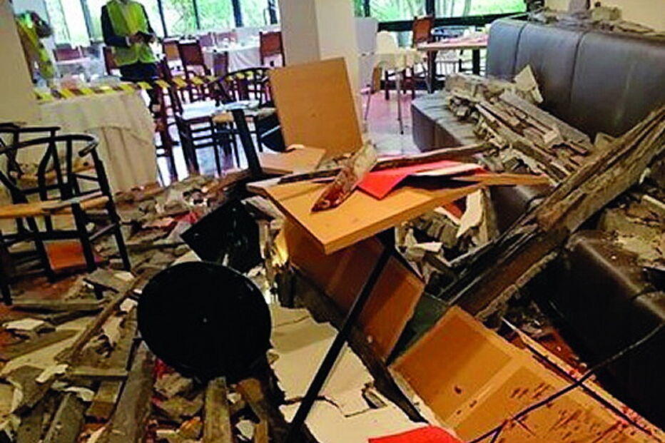 Parede revestida a xisto desabou em Évora