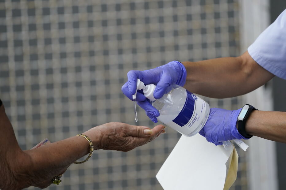 coronavírus, desinfetante, higienização mãos