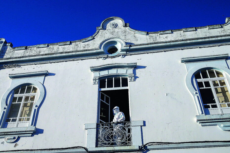 Surto de Covid-19 no Lar da Fundação Maria Inácia Vogado Perdigão Silva provocou 18 mortos, 16 dos quais utentes  