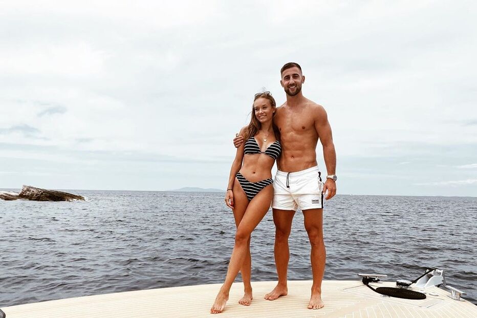 Andraz Sporar com a namorada