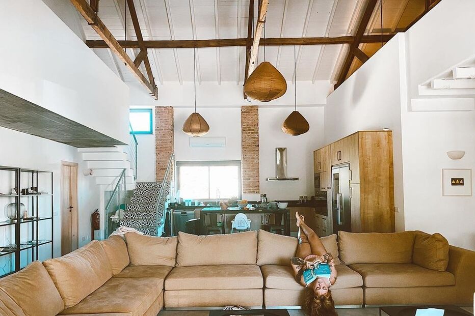 2020-08-21_18_40_17 carolinadeslandes_118079722_199994031549325_7037167133999087575_n.jpg