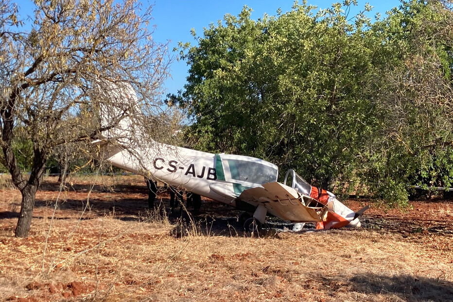 aterragem emergência, avioneta