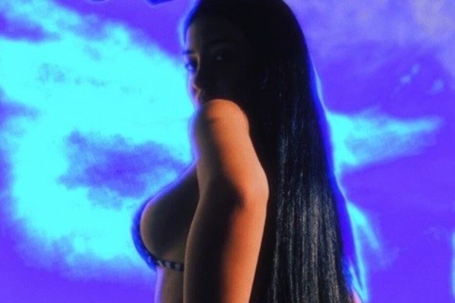 Ana Malhoa e filha disputam sensualidade