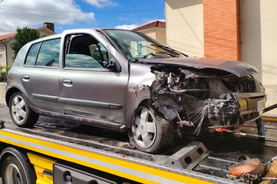 Despiste seguido de atropelamento faz um ferido grave e um ligeiro em Gaia