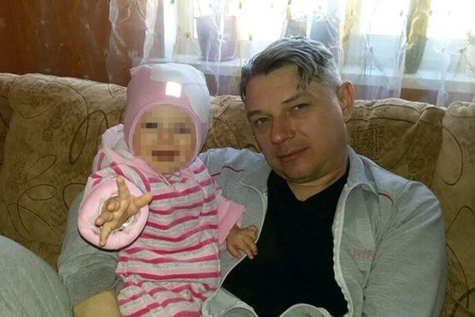 Dimitry foi morto com extrema violência. Deixa uma filha de seis anos