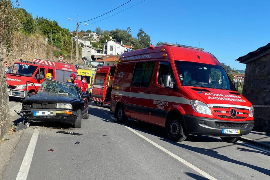 Despiste faz quatro feridos em Guimarães. Criança entre as vítimas