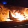 Avião militar ucraniano cai junto à fronteira com a Rússia e faz pelo menos 22 mortos