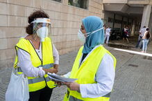 Casos de covid-19 continuam a aumentar em Espanha