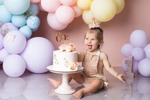 Festa de aniversário da filha de Haris Seferovic e Amina