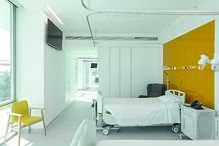 Edifício à beira Tejo tem 213 camas de internamento geral: 71 quartos duplos e 71 individuais