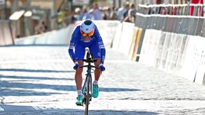 Veloso foi o mais veloz na Volta a Portugal em bicicleta