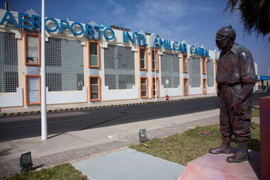 Aeroporto Internacional Amílcar Cabral, Ilha do Sal