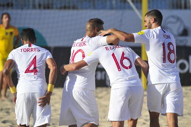 Seleção portuguesa de futebol de praia bate Ucrânia e discute europeu com Suíça
