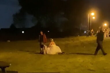 Casamento termina com noiva ao soco com rival