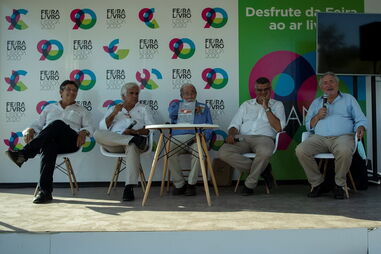 Carlos Magno, José Paulo Fafe, Joaquim Letria, fundador do ‘Tal & Qual’, Gonçalo Pereira Rosa e o editor António Baptista Lopes