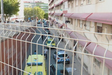 Jovem de 19 anos morre em queda do terceiro andar na Amadora