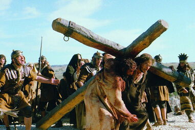 ’A Paixão  de Cristo’ foi um sucesso de bilheteira mundial em 2004. Filme (muito controverso) é protagonizado por Jim Caviezel 