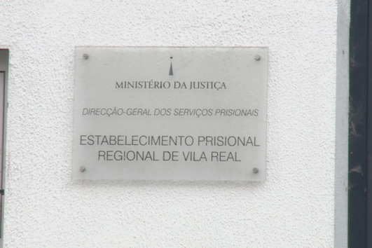 Foragido tramado em roubo em Vila Nova de Gaia