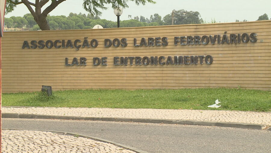 Duas pessoas morreram e 33 estão infetadas com Covid-19 em lar do Entroncamento