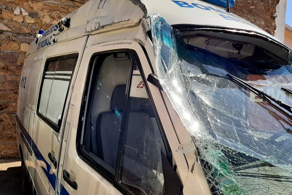 Carrinha dos bombeiros envolvido no acidente