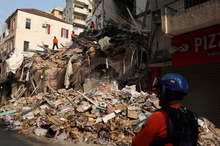Beirute, destroços, explosão, buscas
