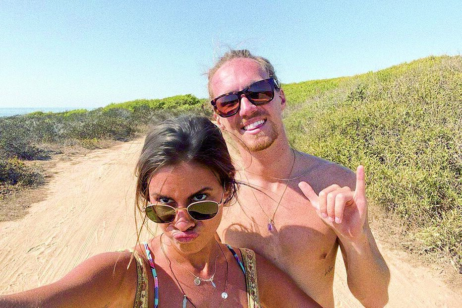 Carolina e Vitor têm-se mostrado apaixonados nas férias