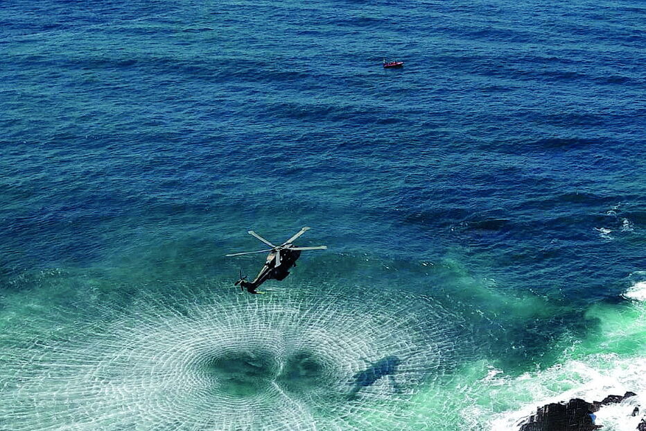 Helicóptero da Força Aérea efetuou o resgate