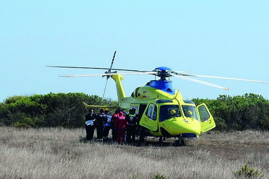 Héli do INEM transportou o ferido