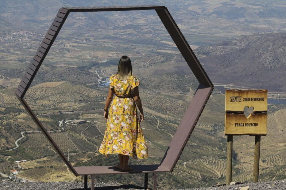 Miradouro de Fraga do Facho em Torre de Moncorvo