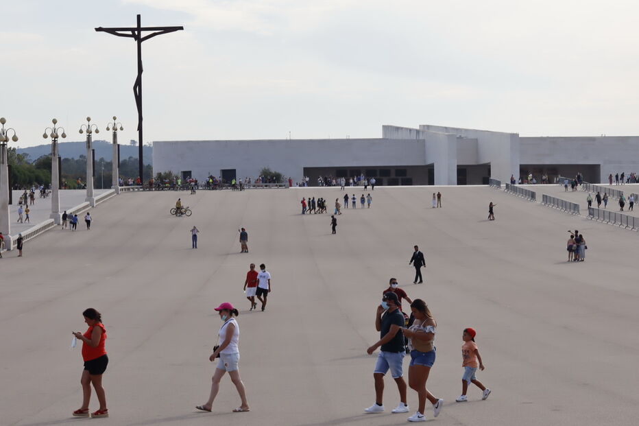 Recinto de oração regista um maior movimento de peregrinos durante os fins de semana. As enchentes de anos anteriores não se repetiram desde a pandemia