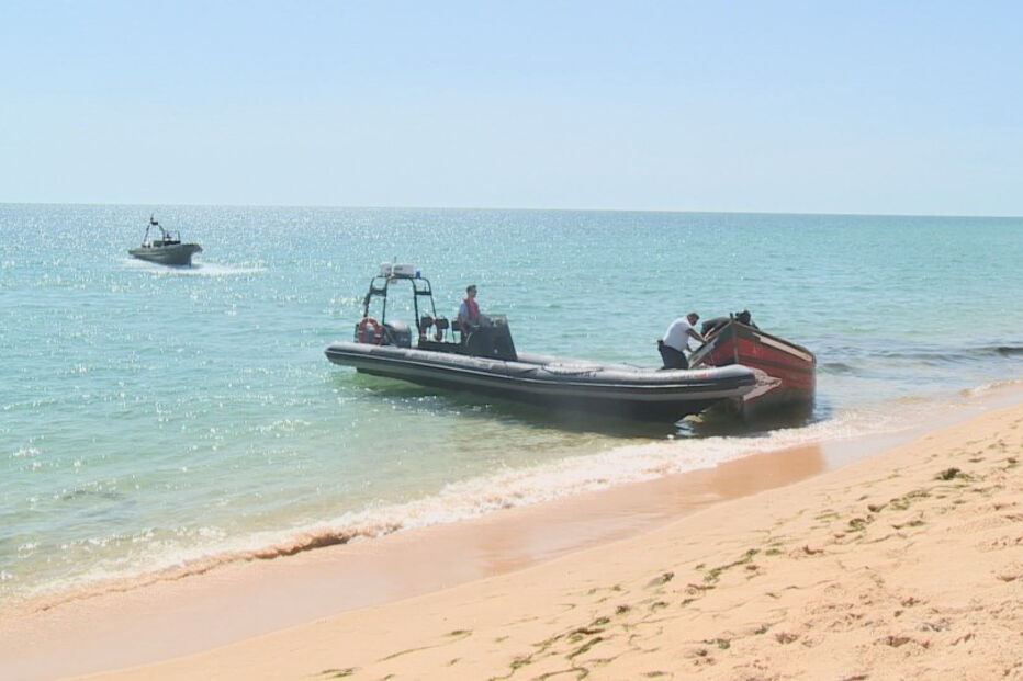 Barco de migrantes chegou ao Algarve