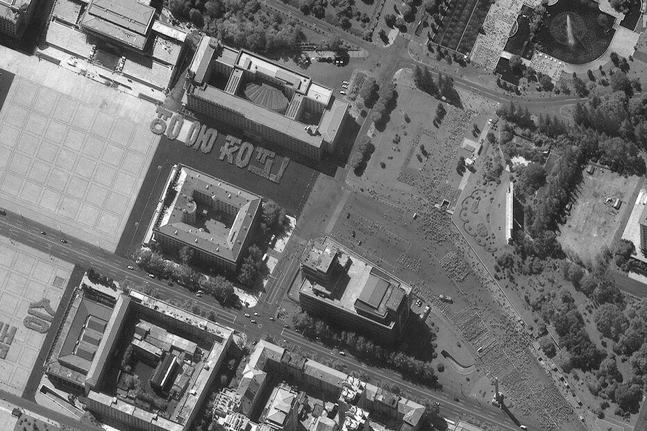 Imagens satélite indicam que Coreia do Norte prepara grande parada militar