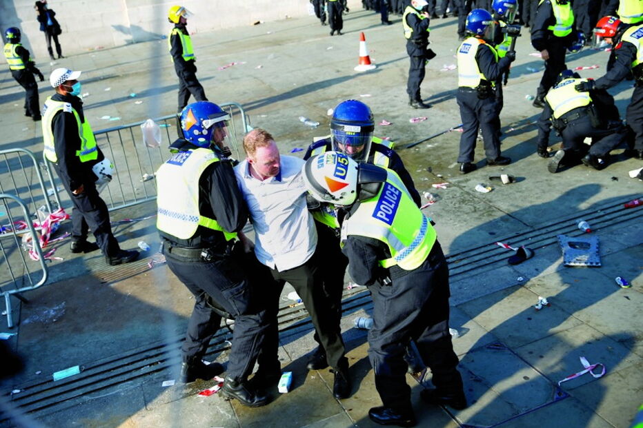 Protestos em Londres contra novas medidas para travar Covid-19
