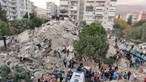 Sismo de 7.0 mata pelo menos 14 pessoas na Turquia e na Grécia