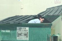 Tiffany Butler ganha dinheiro ao vender produtos recolhidos do lixo