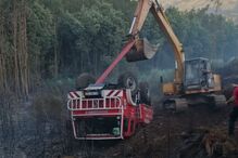 Dois bombeiros feridos em despiste a caminho de incêndio em Oliveira de Azeméis